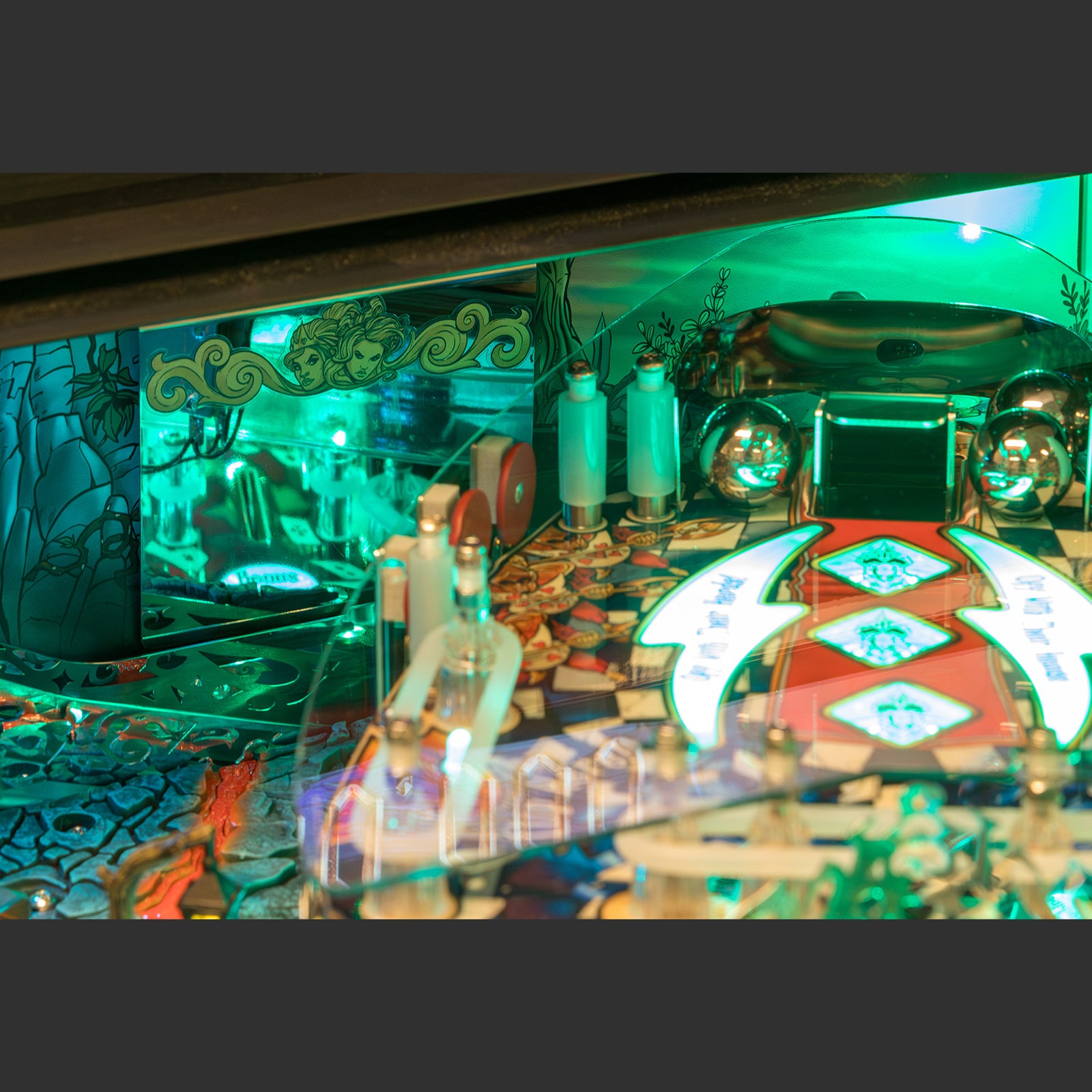 Nitro Pinball Sales Alice’s Adventures in Wonderland by DPX Dutch Pinball Machine Playfield