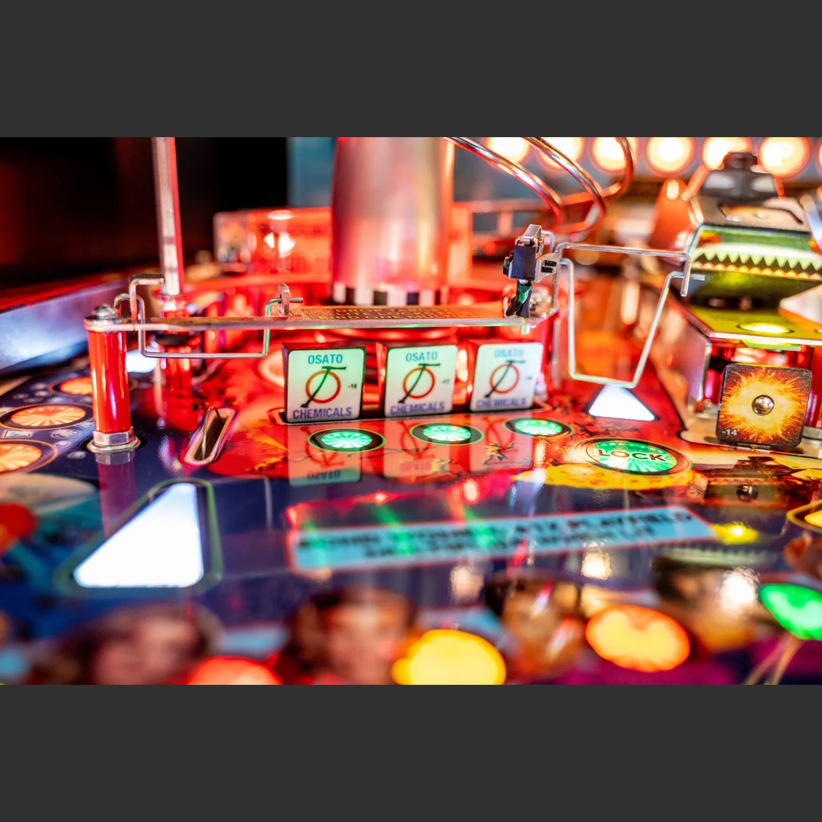 Nitro Pinball Sales Canada Stern James Bond 007 Premium (You Only Live Twice) Pinball Machine