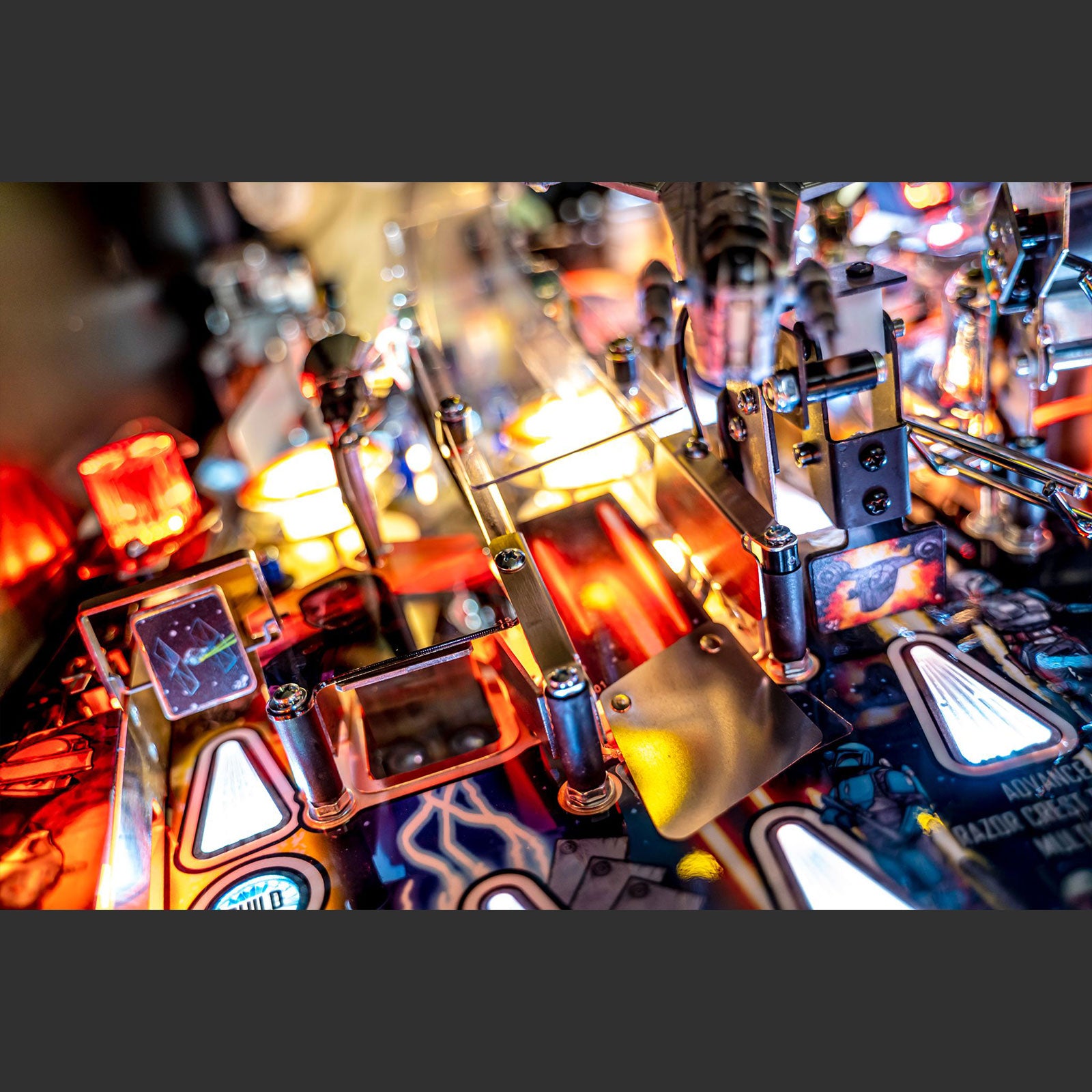 Nitro Pinball Sales Stern Pinball Machine STAR WARS The Mandalorian: Premium