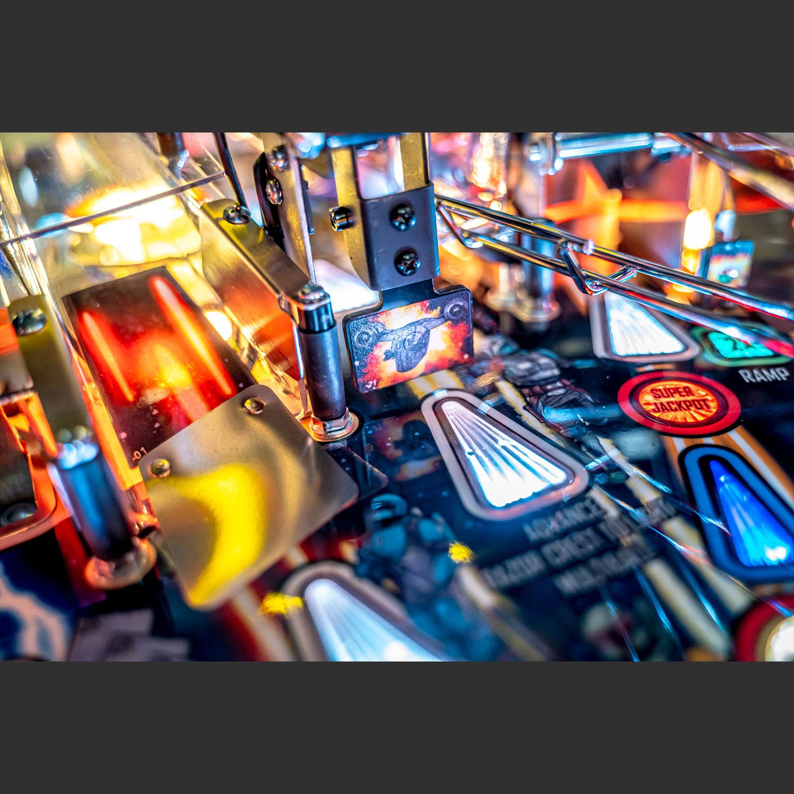 Nitro Pinball Sales Stern Pinball Machine STAR WARS The Mandalorian: Premium