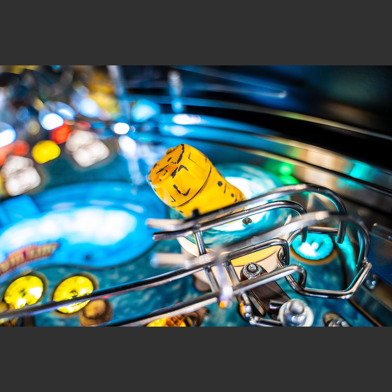 Nitro Pinball Sales Canada Stern Pinball Machine Jaws Premium