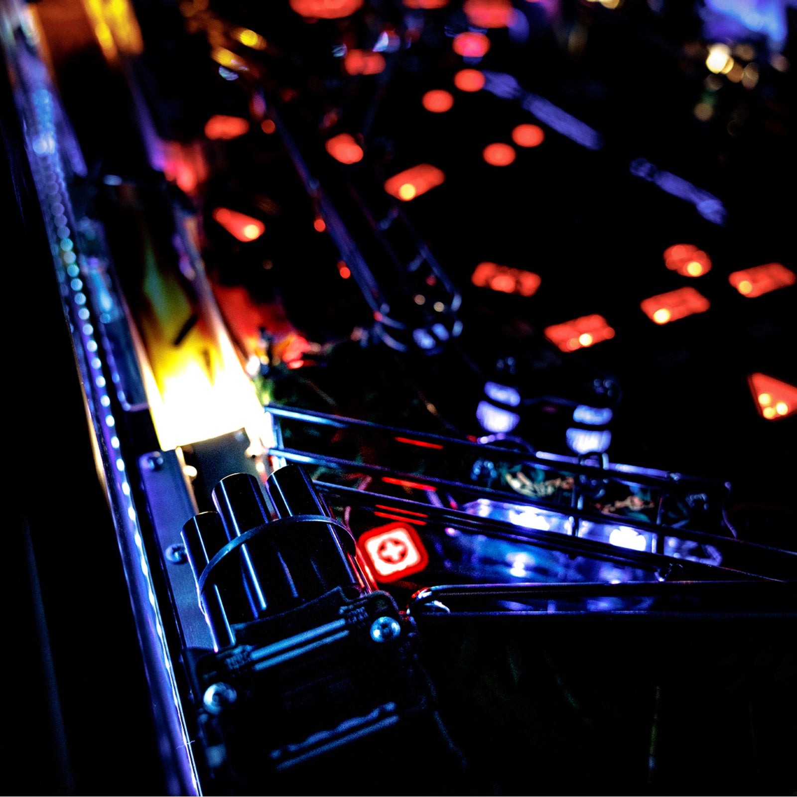 Nitro Pinball Sales The Predator by Pinball Brothers Pinball Machine