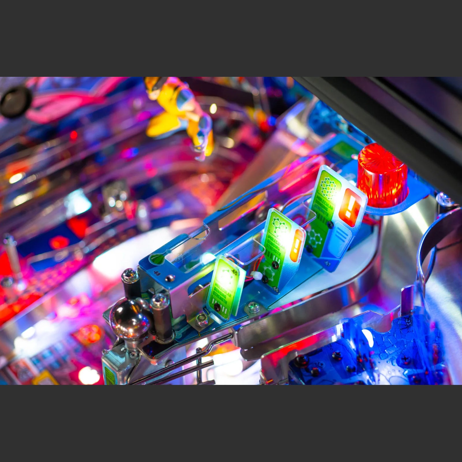 Nitro Pinball Sales Canada Stern Pinball Machine The Uncanny X-Men Limited Edition Playfield