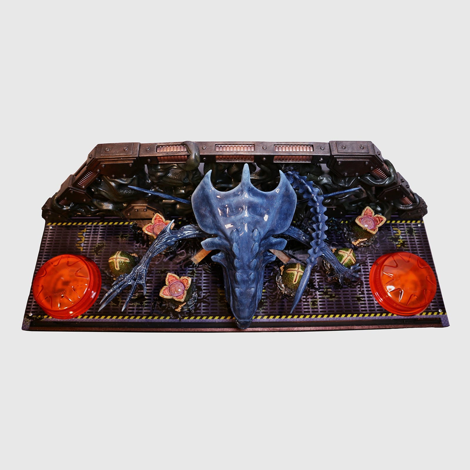 Nitro Pinball Sales Canada Pinball Brothers Accessories Alien Pinball "QUEEN" Topper