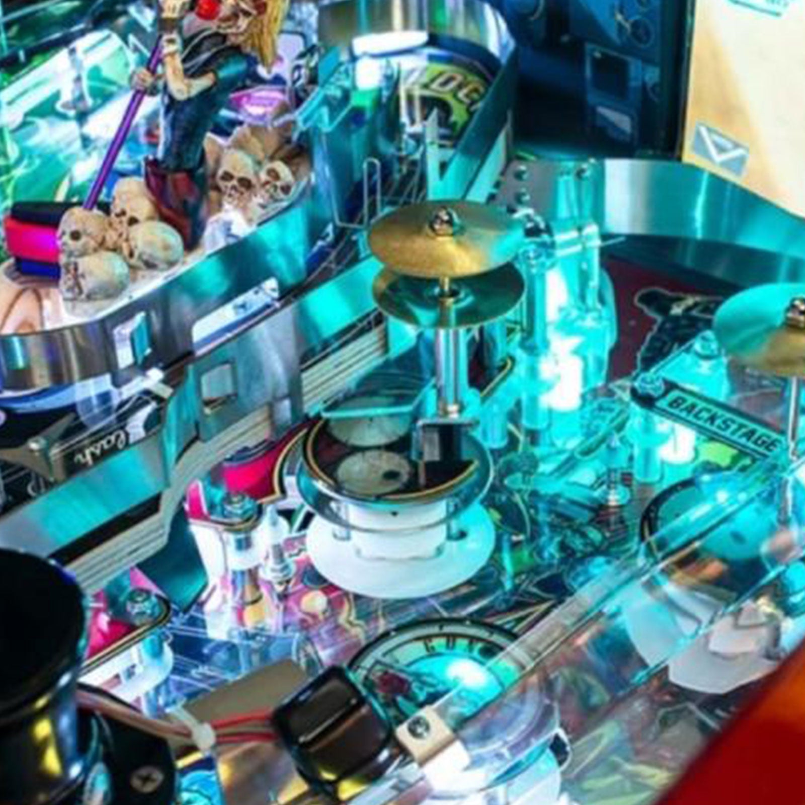 Nitro Pinball Sales GUNS N' ROSES Limited Edition Jersey Jack Pinball Machine