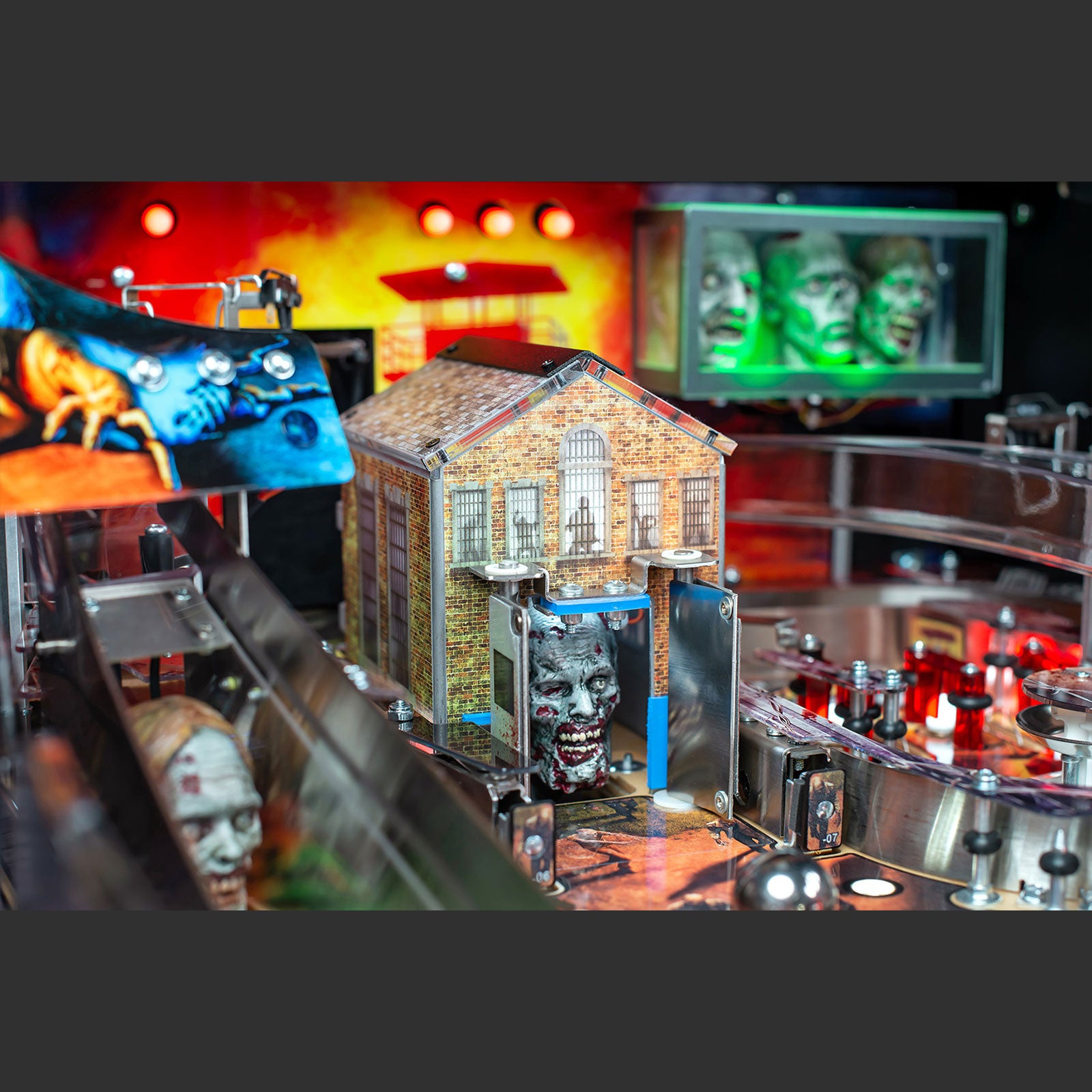 Nitro Pinball Sales The Walking Dead REMASTERED Premium Stern Pinball Machine